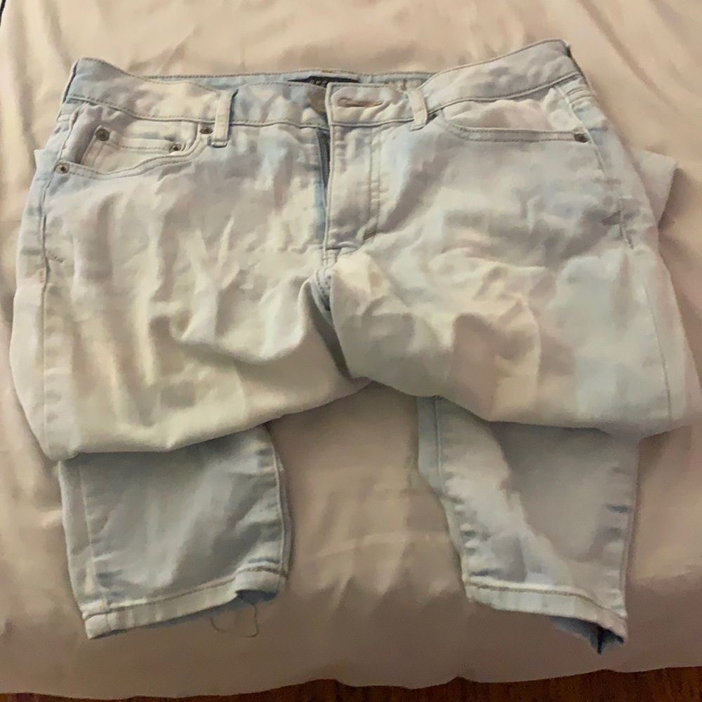 jeans